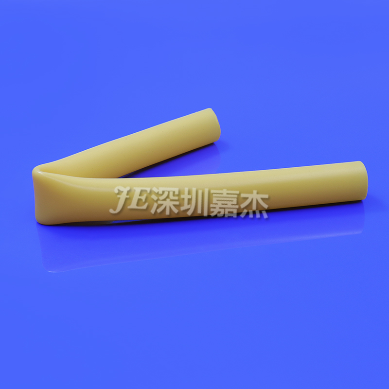 美女操逼片双色硅胶管